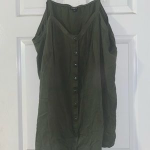 Only worn once button down top from torrid